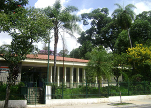 Biblioteca Raul Bopp na Aclimação